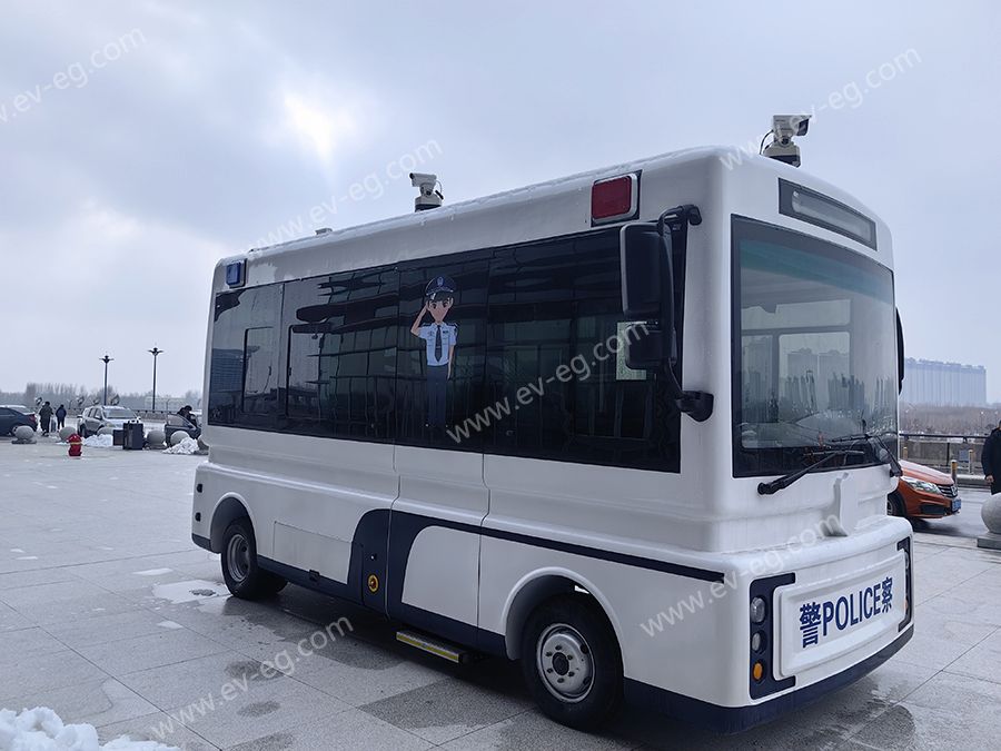 各高鐵購買益高電動(dòng)車